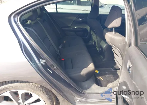 2013 Honda Accord Sdn Sport z USA, uszkodzony, nr VIN 1HGCR2E52DA121911